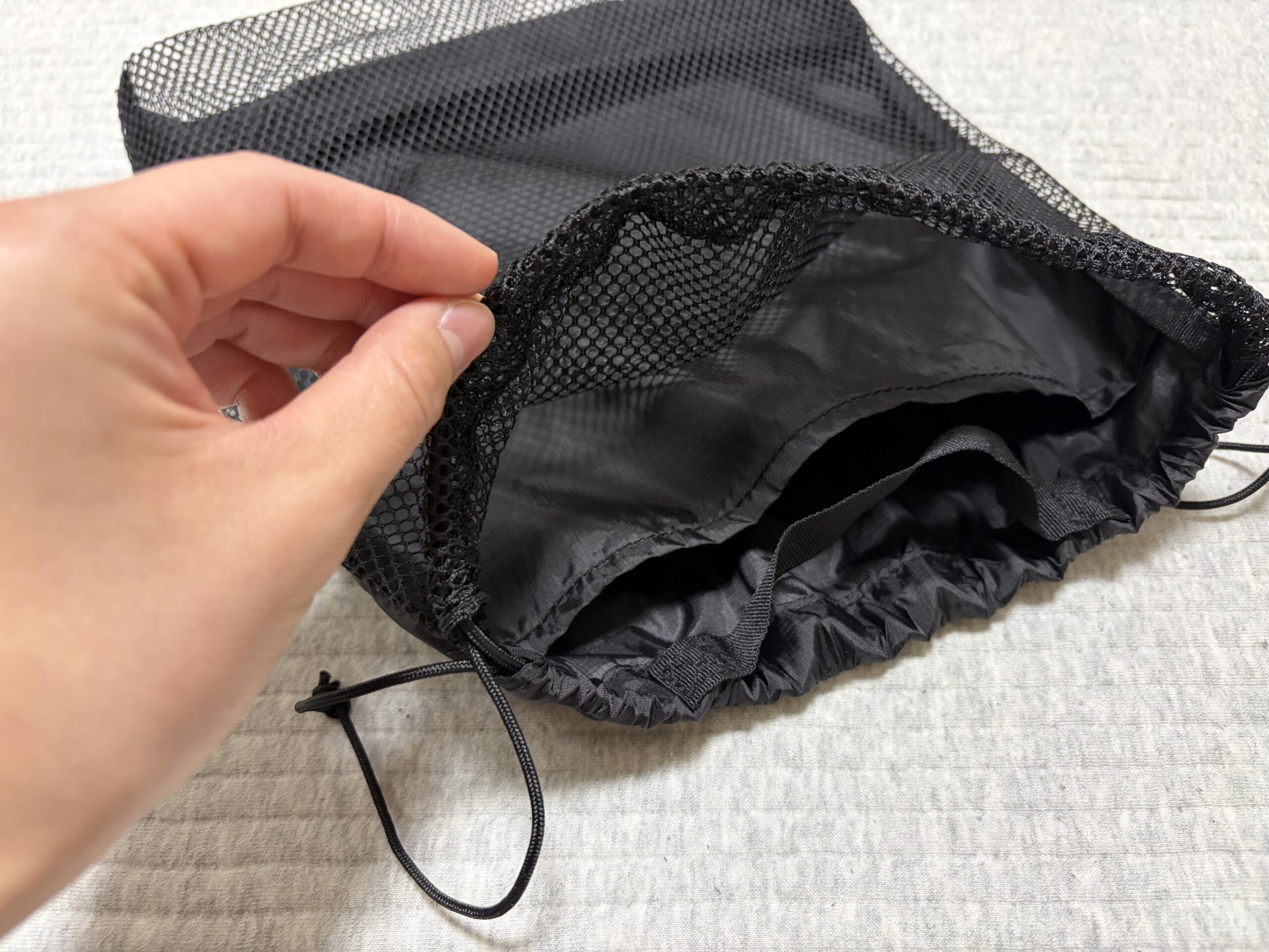 無印良品 メッシュ巾着ダブルタイプM 中身のポケット