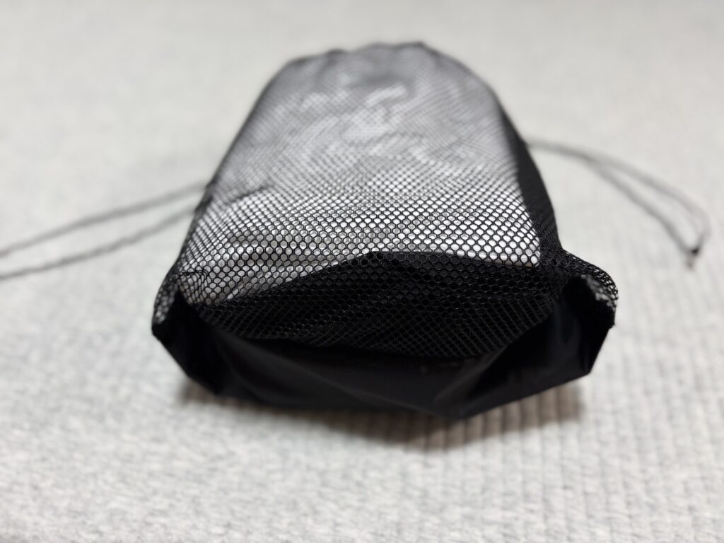 無印良品 メッシュ巾着ダブルタイプM 中身あり 下側から